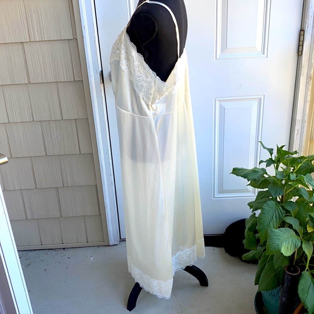 Vintage 80’s Velrose Slip Chemise lace - Picture 2 of 5